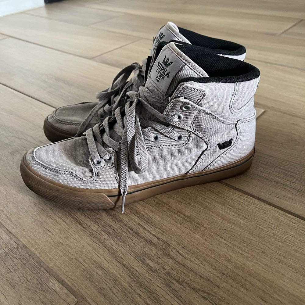 Supra Black and Gray Sneakers